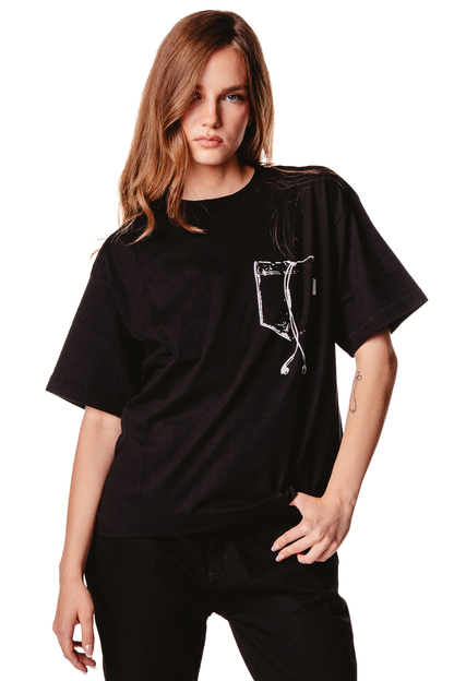 UNISEX OVERSIZED BLACK T-SHIRT